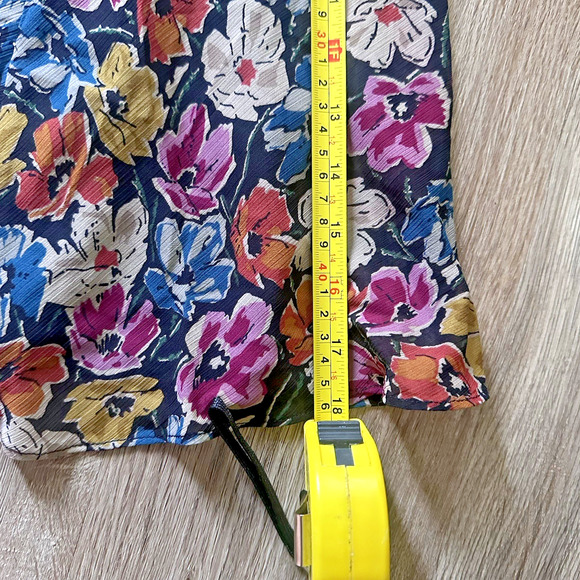 NWT Lauren Ralph Lauren Floral Crinkle Georgette skirt size 4P Romantic Feminine - Picture 13 of 14